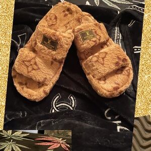 Louis Vuitton Tan Fuzzy Slippers
